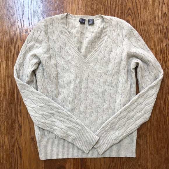 Saks Fifth Avenue Sweaters - Cashmere sweater Saks Fifth Avenue